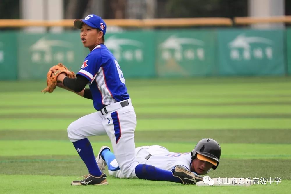 日本棒球队战胜对手晋级半决赛