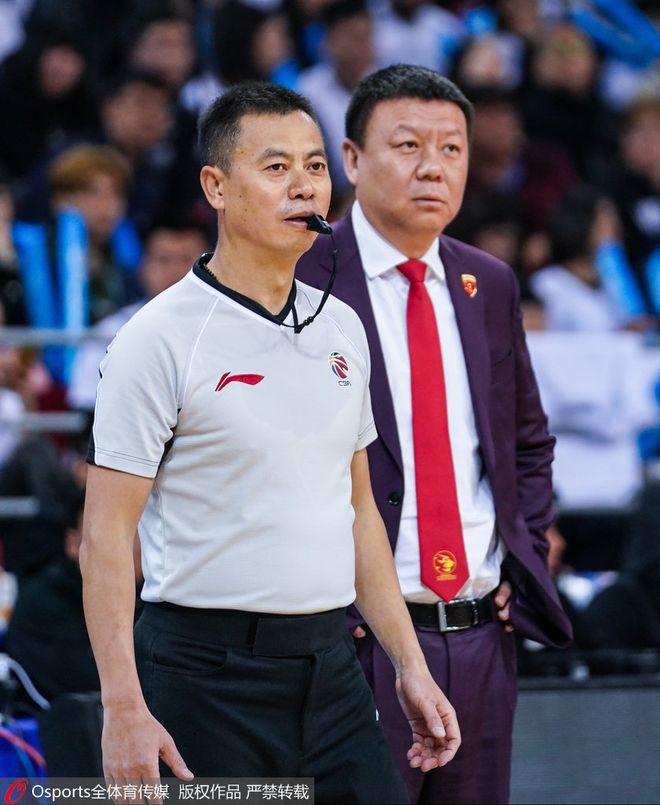 黑龙江队在客场取得关键胜利