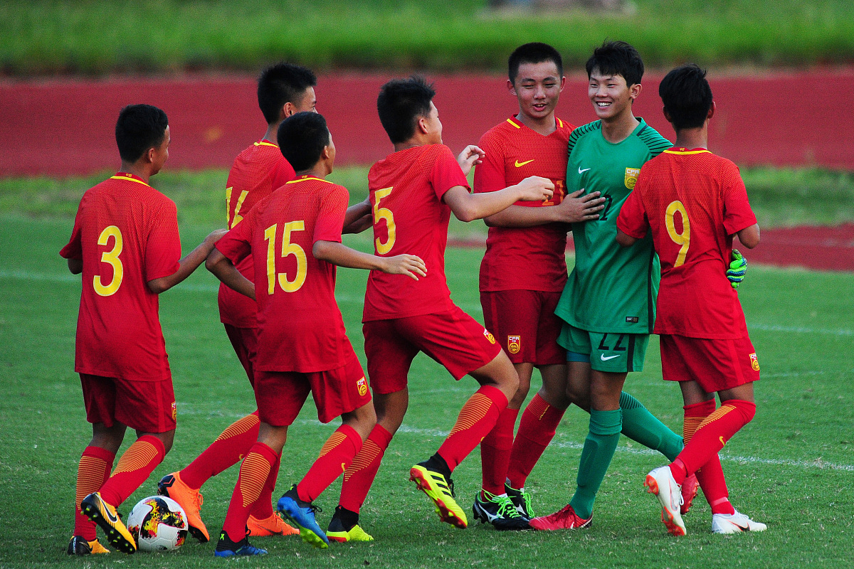 包含球员团结一心，冠军的胜利属于整个团队的词条