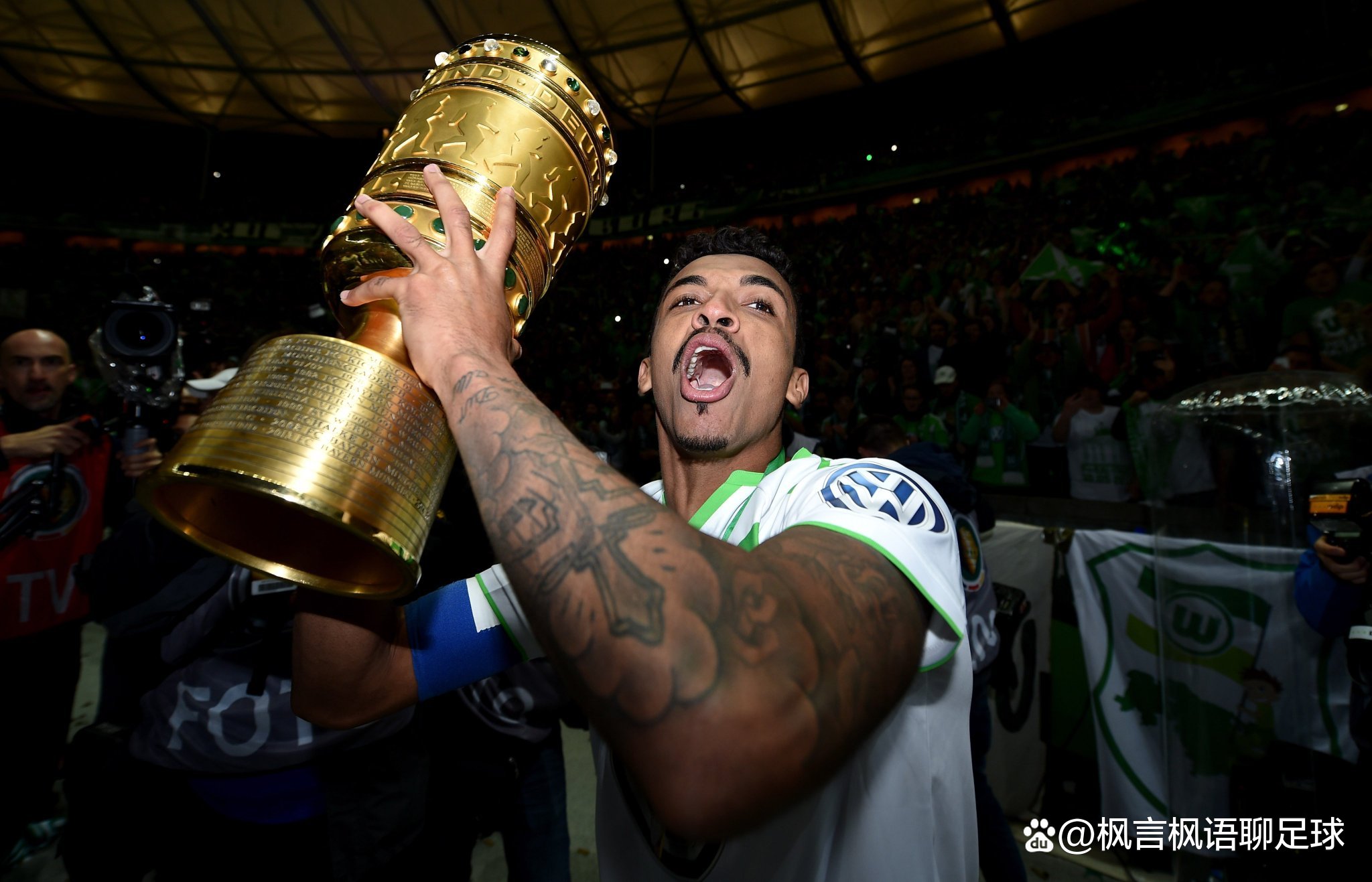 爱游戏中国官网-包含阿内尔卡加盟拜仁慕尼黑携手拜仁的词条