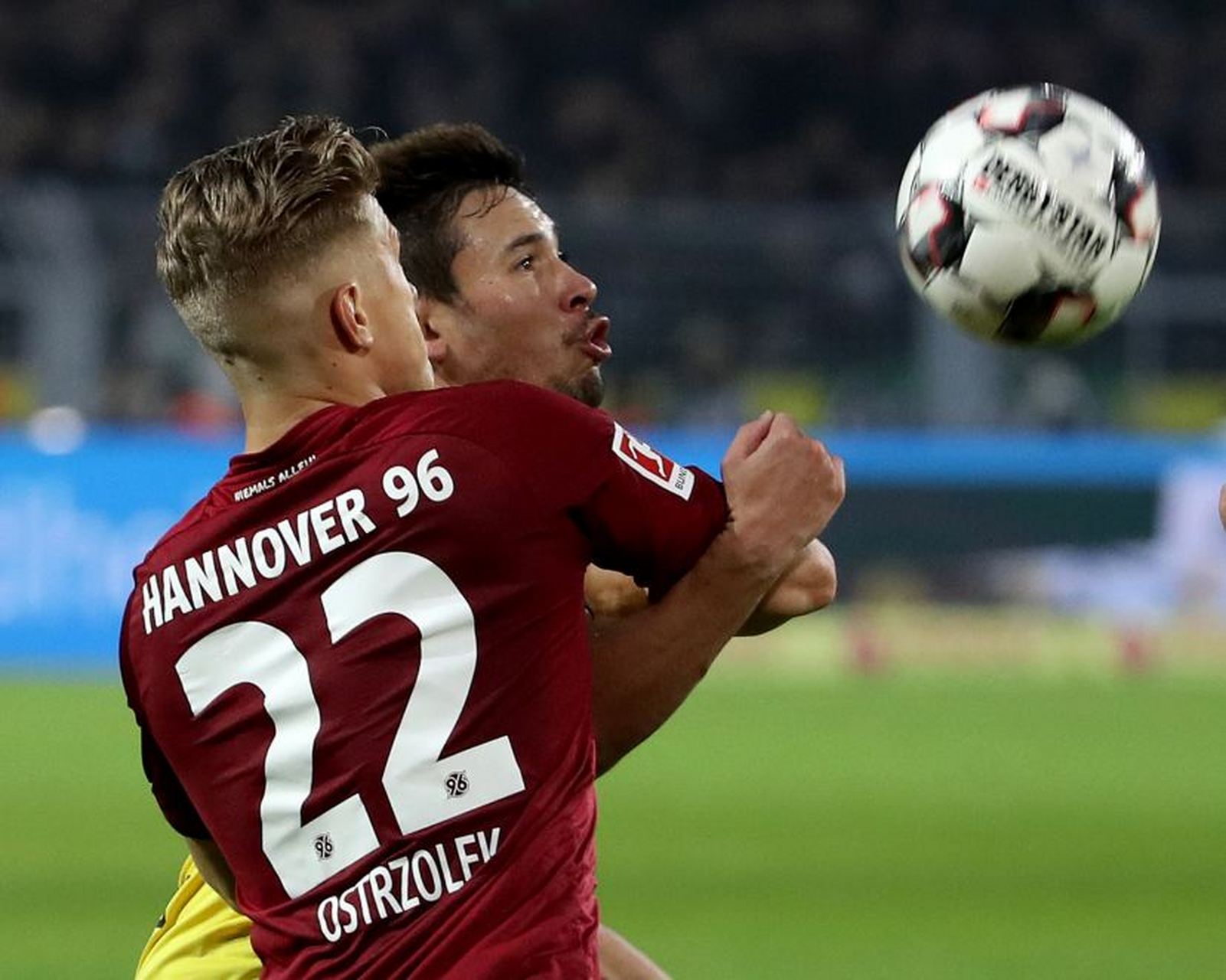 爱游戏中国官网-汉诺威在主场遭遇失利，保级形势不乐观的简单介绍