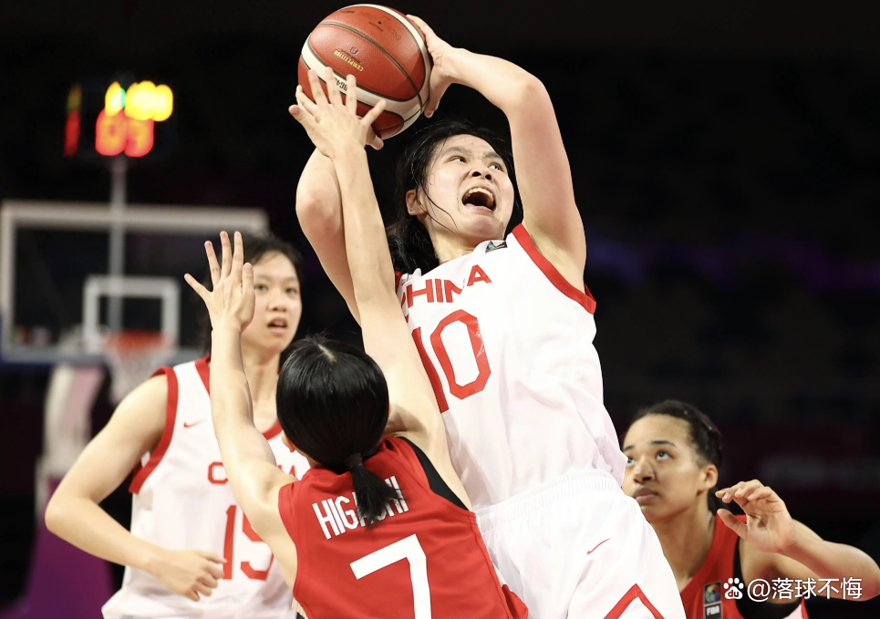 爱游戏官网-澳大利亚女子篮球精彩对决，实力强劲